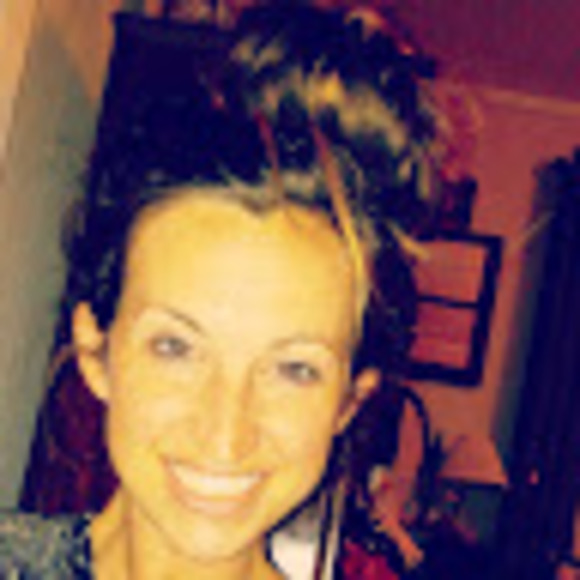 leah_pegram